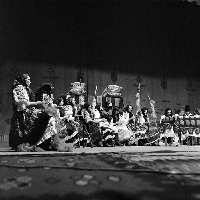 neidentificat|nem azonosított|not identified