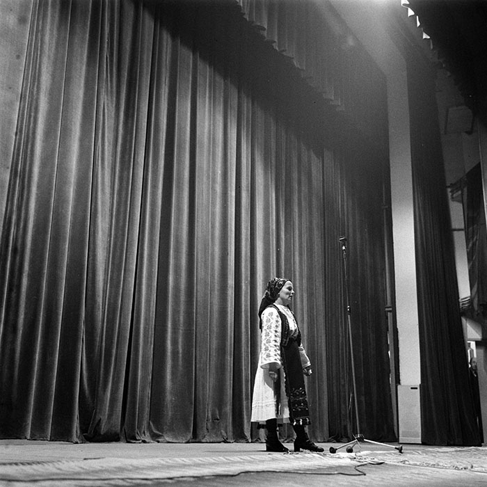 neidentificat|nem azonosított|not identified