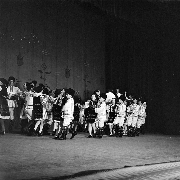 neidentificat|nem azonosított|not identified