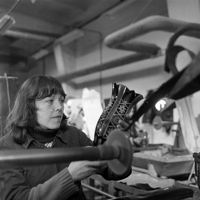 minerva_1979_c1_c2r2_002