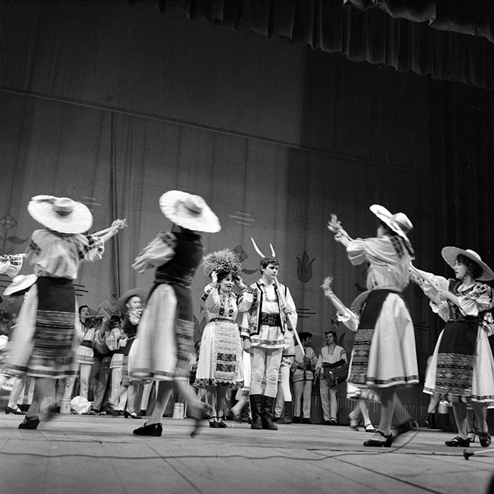 neidentificat|nem azonosított|not identified