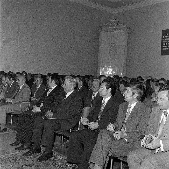 minerva_1979_c1_c7r4_003