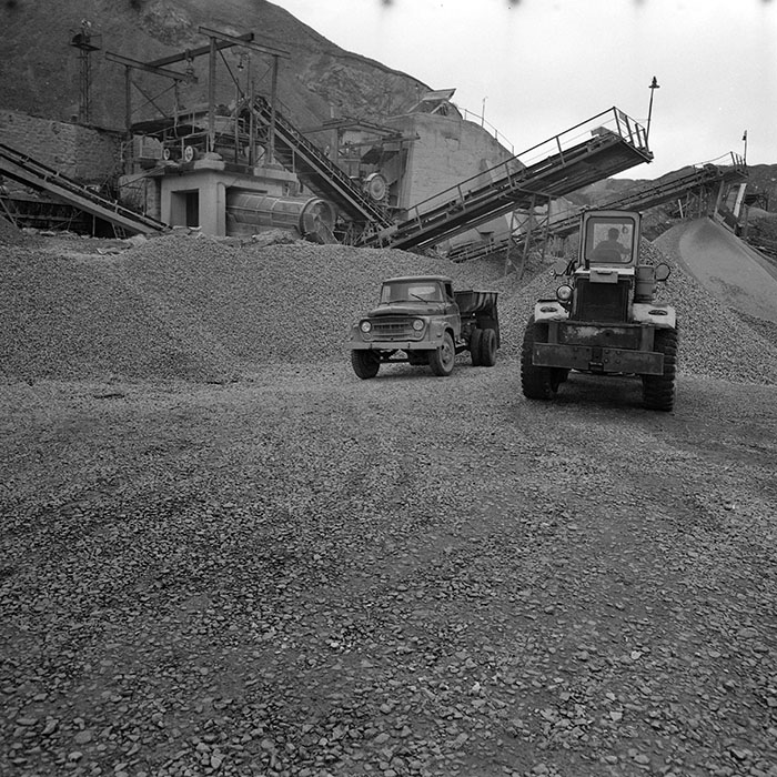 minerva_1979_c1_c8r1_002