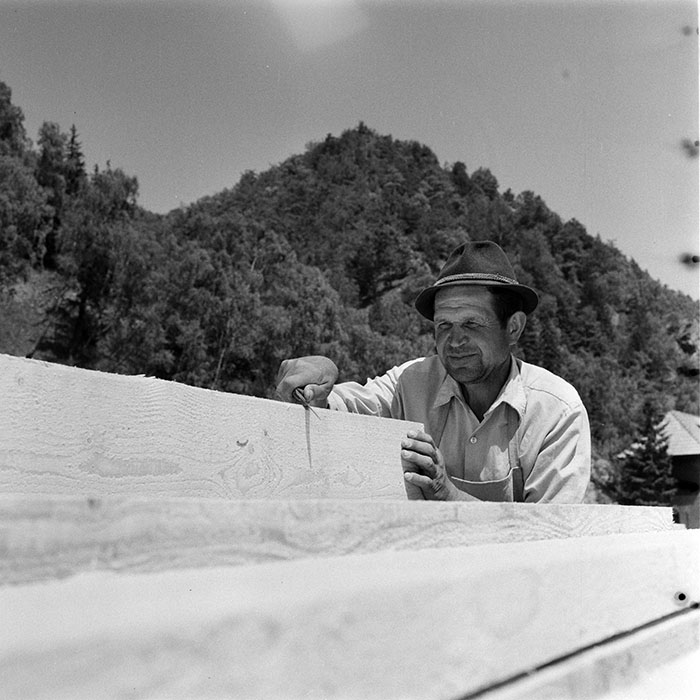 minerva_1979_c1_c9r3_003