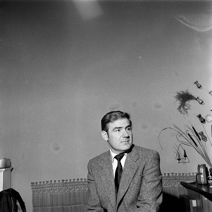 minerva_1979_c1_c9r3_012