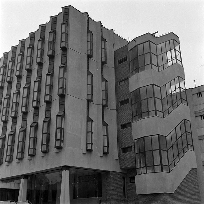 minerva_1982_c3_c10r2_010