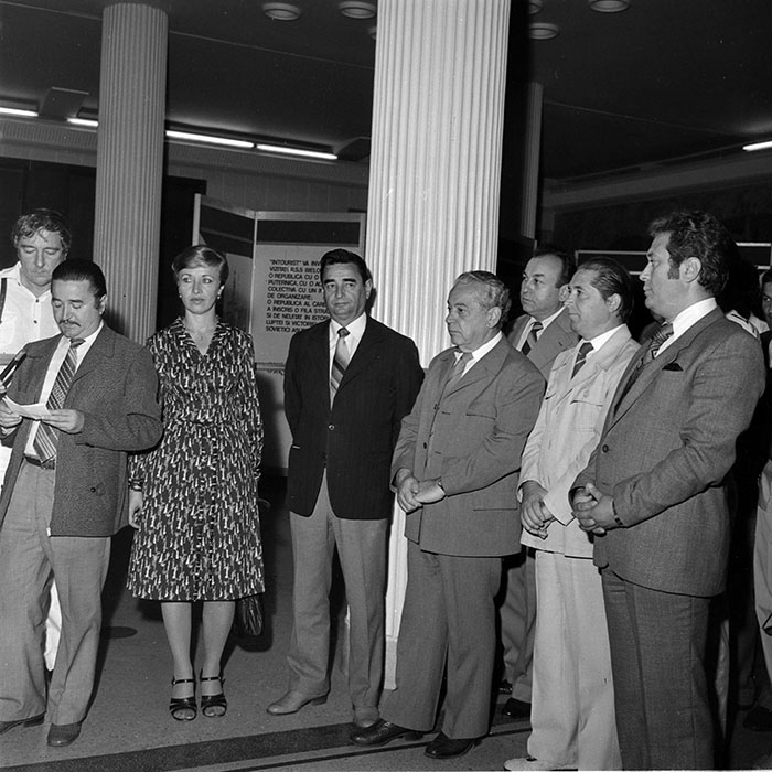 minerva_1982_c3_c10r3_003