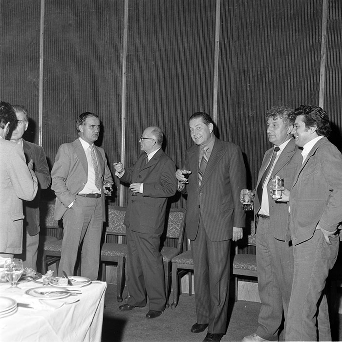 minerva_1982_c3_c10r3_008