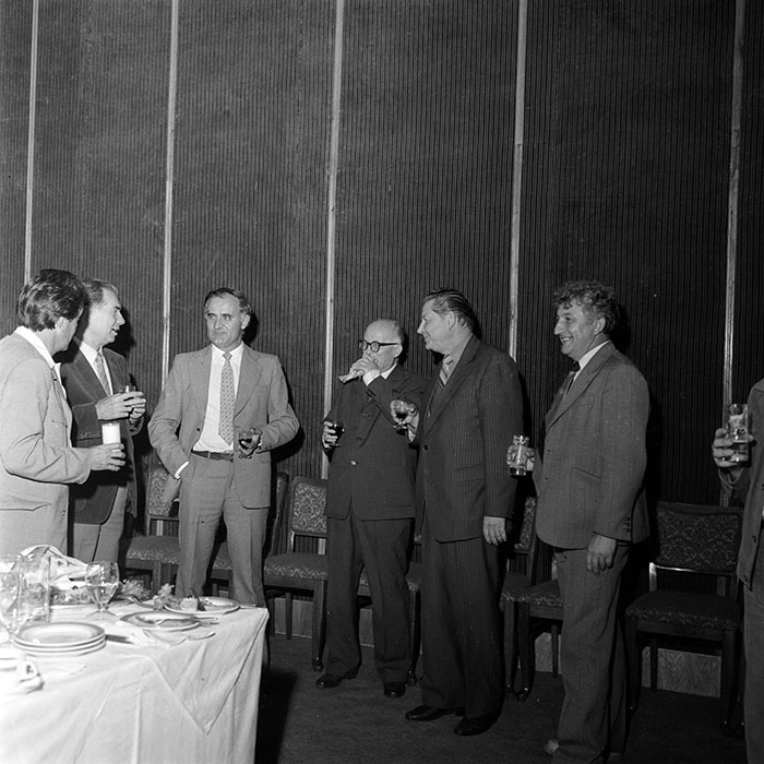 minerva_1982_c3_c10r3_010