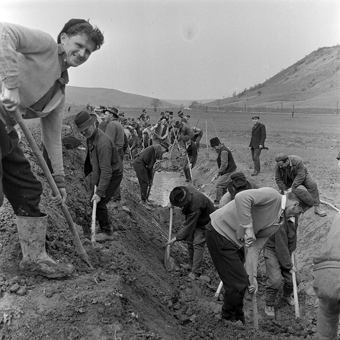 minerva_1982_c3_c1r2_032