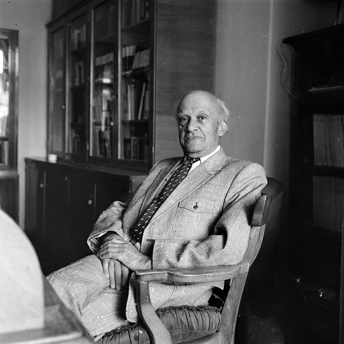 minerva_1982_c3_c1r4_001