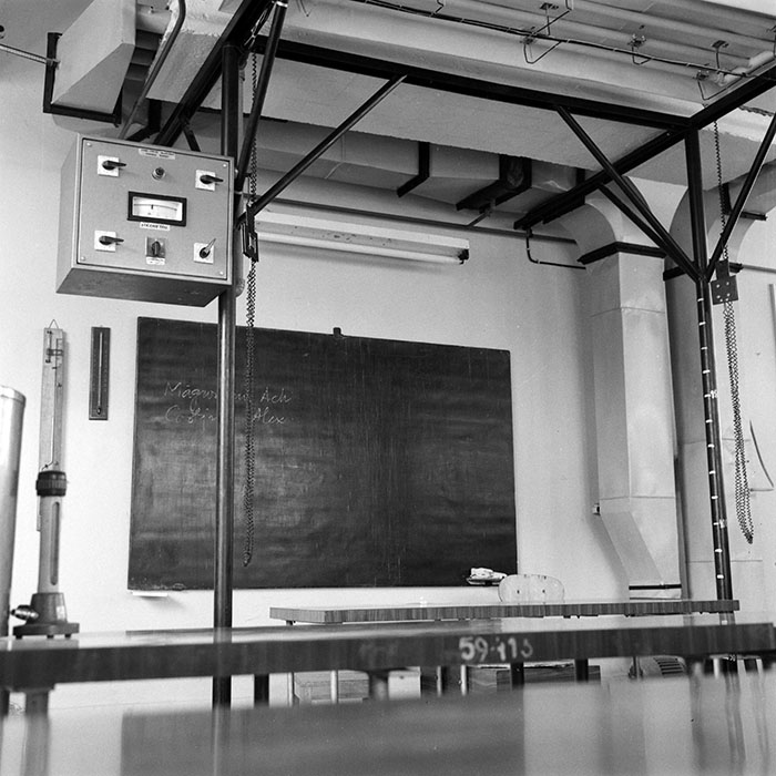 minerva_1982_c3_c1r4_015