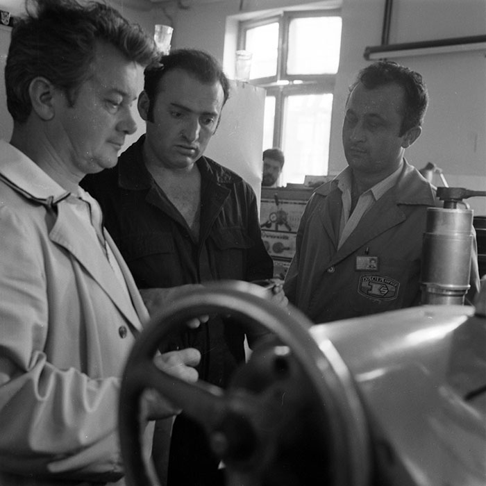 minerva_1982_c3_c1r5_007