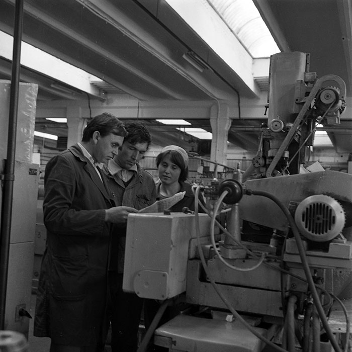 minerva_1982_c3_c2r1_003