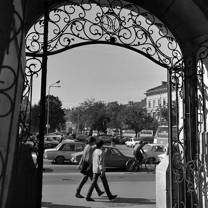 minerva_1982_c3_c2r3_016