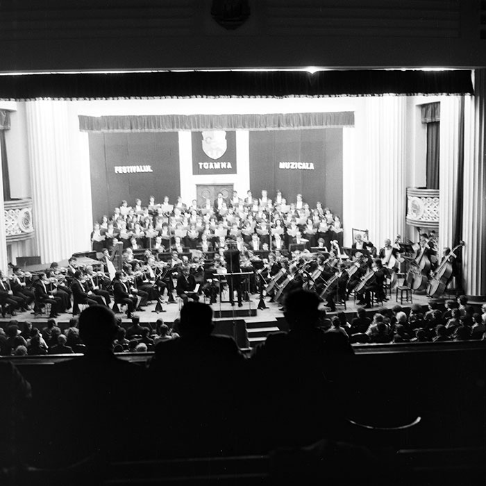 minerva_1982_c3_c2r4_002