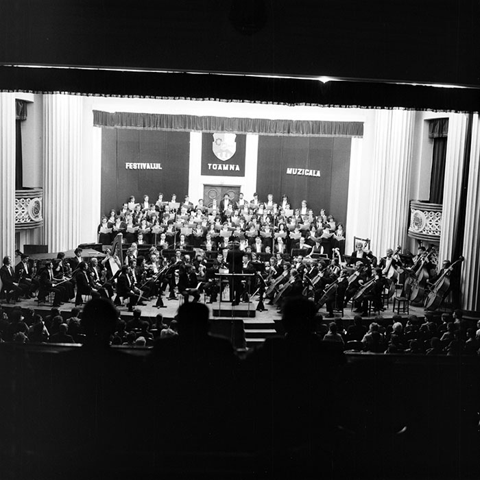 minerva_1982_c3_c2r4_005