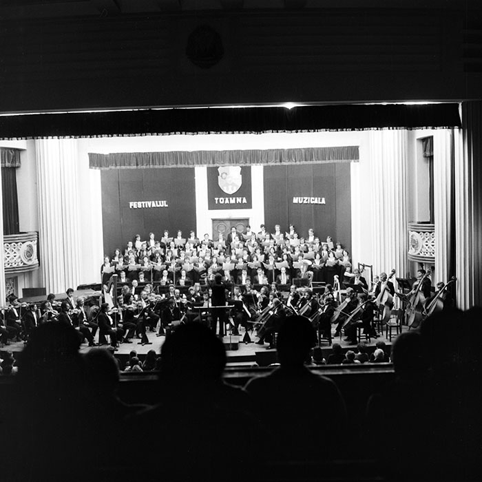 minerva_1982_c3_c2r4_010