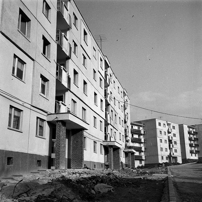 minerva_1982_c3_c3r2_006