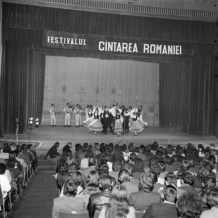 minerva_1982_c3_c3r4_011