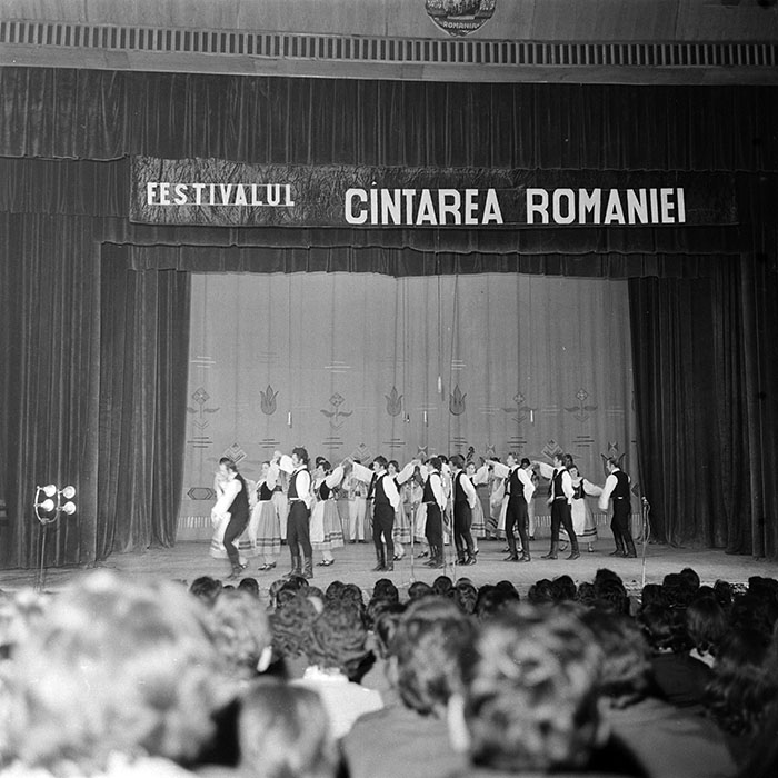 minerva_1982_c3_c3r4_012