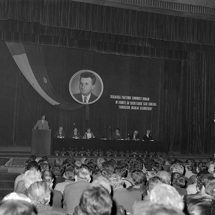 minerva_1982_c3_c4r2_003