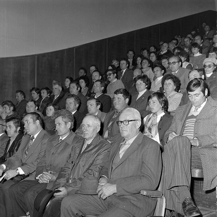 minerva_1982_c3_c4r2_005