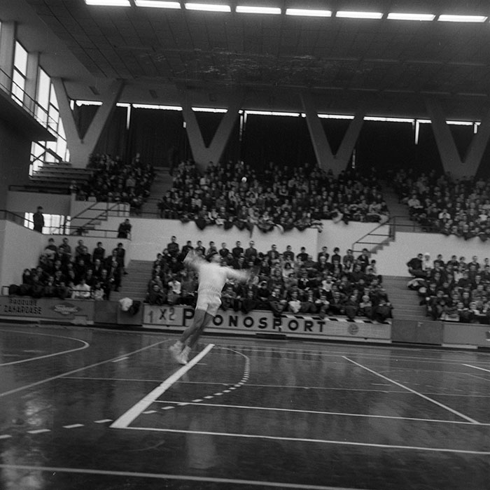 minerva_1982_c3_c4r3_018