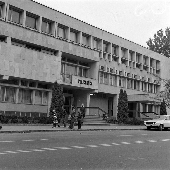 minerva_1982_c3_c4r4_001