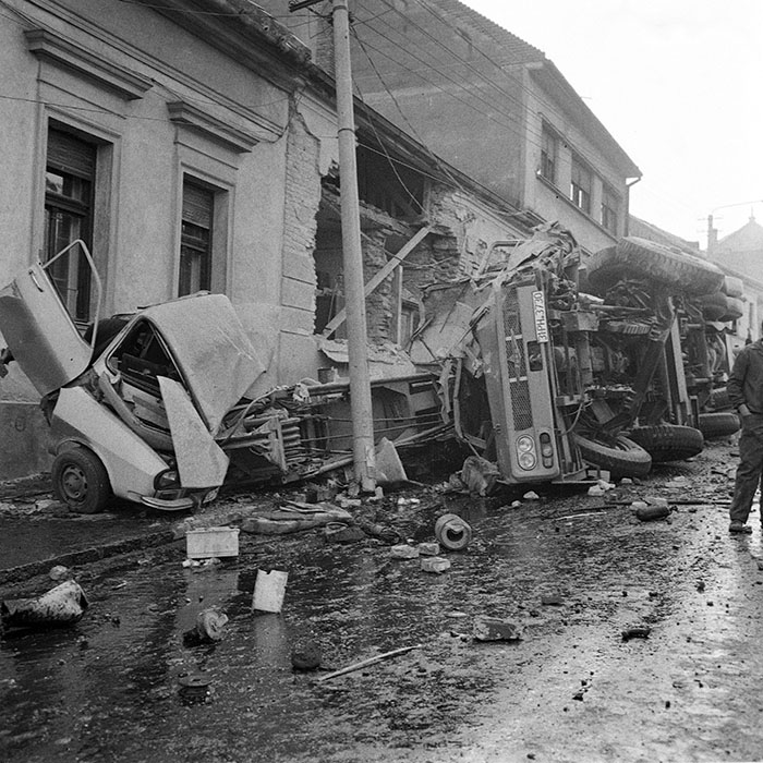 minerva_1982_c3_c4r5_001