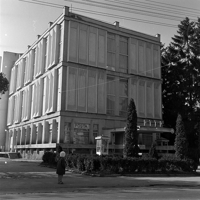 minerva_1982_c3_c4r5_037