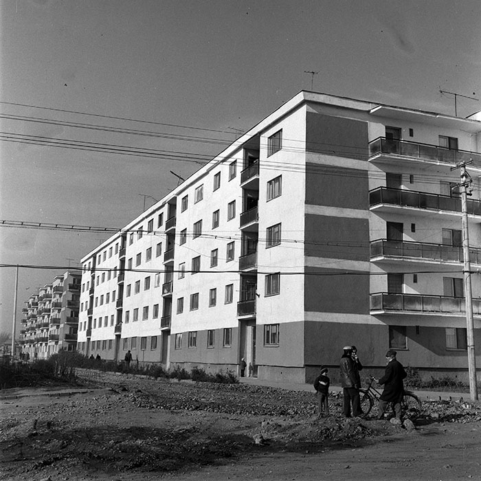 minerva_1982_c3_c5r1_003