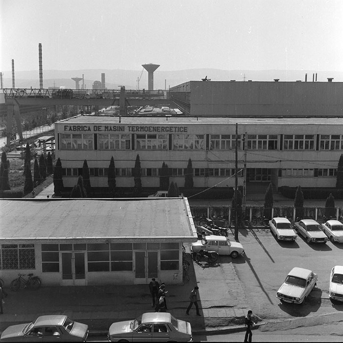 minerva_1982_c3_c5r2_003