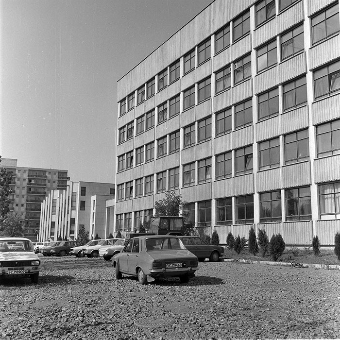 minerva_1982_c3_c5r2_008