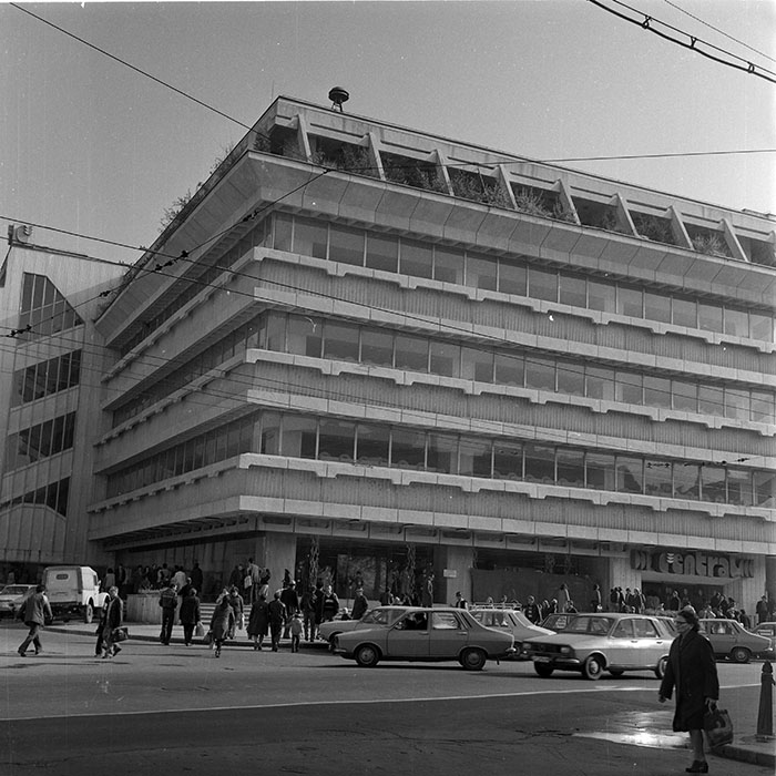 minerva_1982_c3_c5r3_004