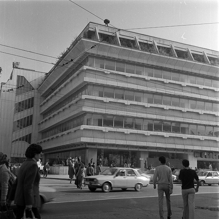 minerva_1982_c3_c5r3_005