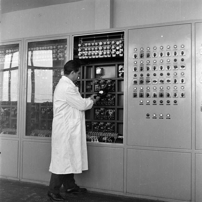 minerva_1982_c3_c7r1_003