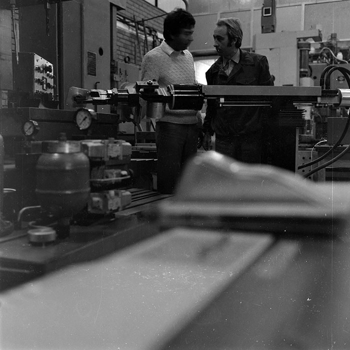 minerva_1982_c3_c9r4_002