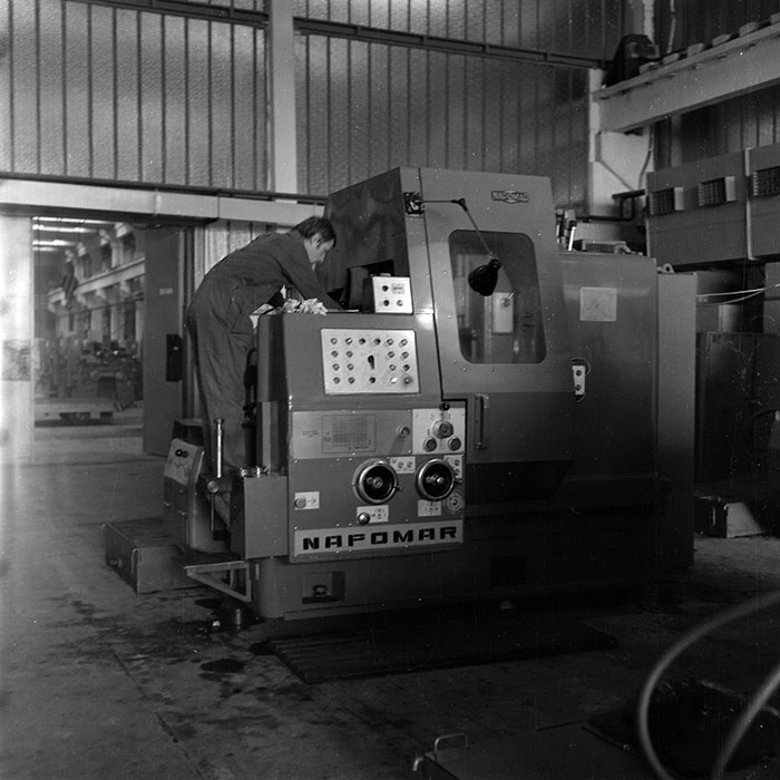 minerva_1982_c3_c9r4_011