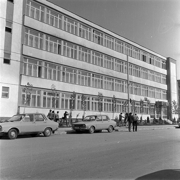 minerva_1982_c3_c9r5_005