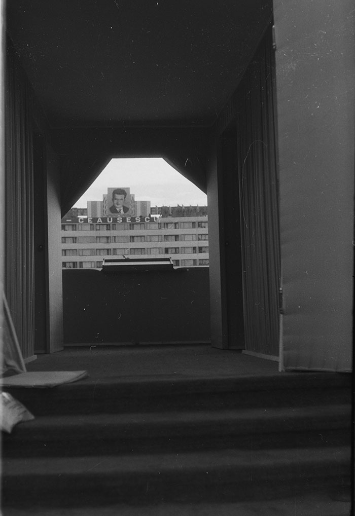 minerva_1983-1984_c2_c7r5_001