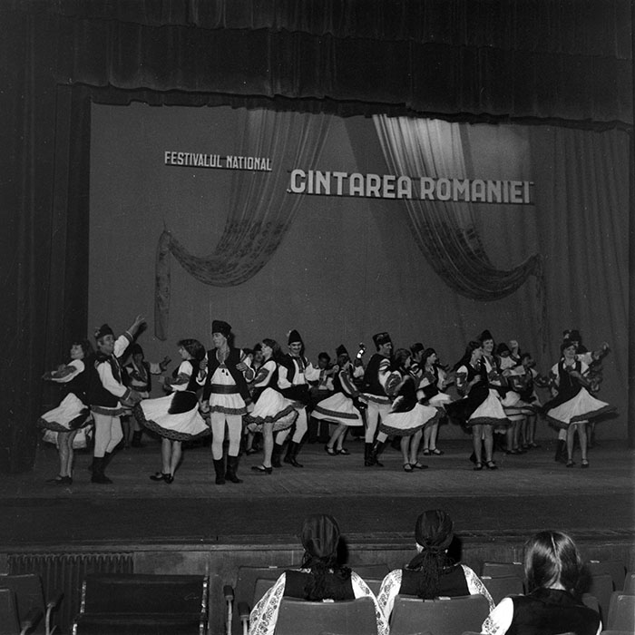 neidentificat|nem azonosított|not identified