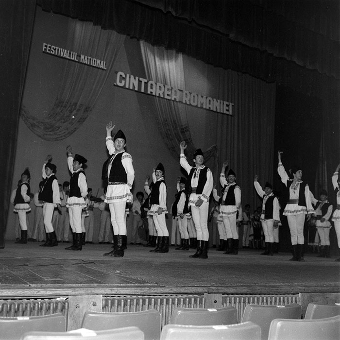 neidentificat|nem azonosított|not identified