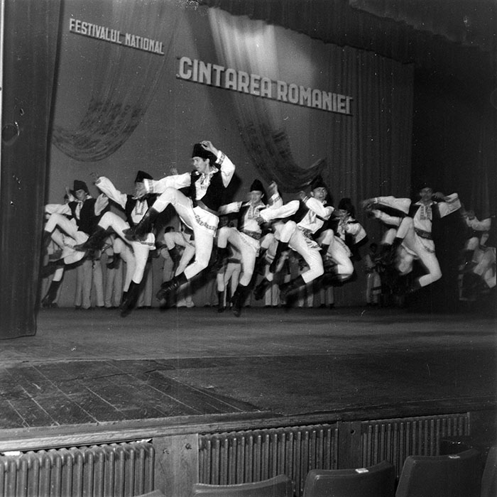 neidentificat|nem azonosított|not identified