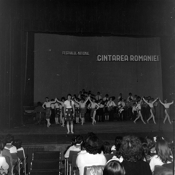 neidentificat|nem azonosított|not identified