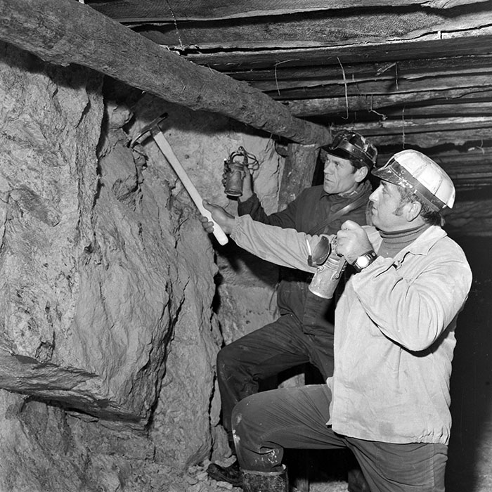 minerva_1983_c1_c2r3_002