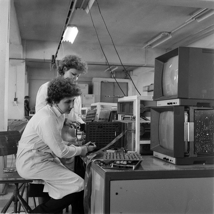 minerva_1983_c1_c3r4_003