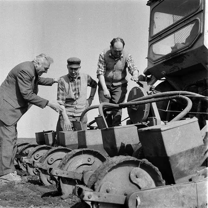 minerva_1983_c1_c6r3_033