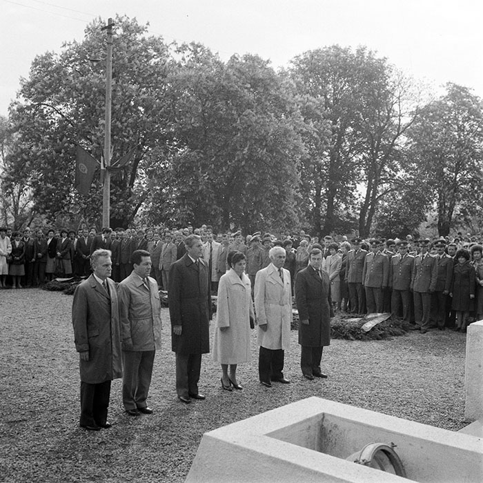 minerva_1983_c1_c8r4_002