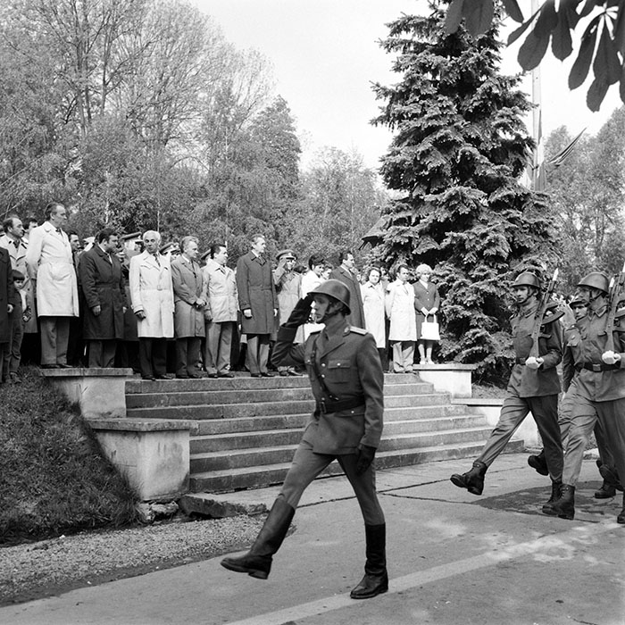 minerva_1983_c1_c8r4_015